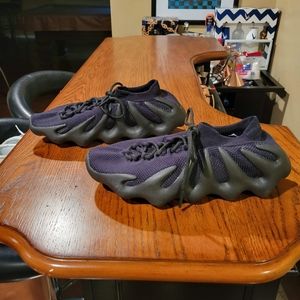 Yeezy 450 - Size 9.5